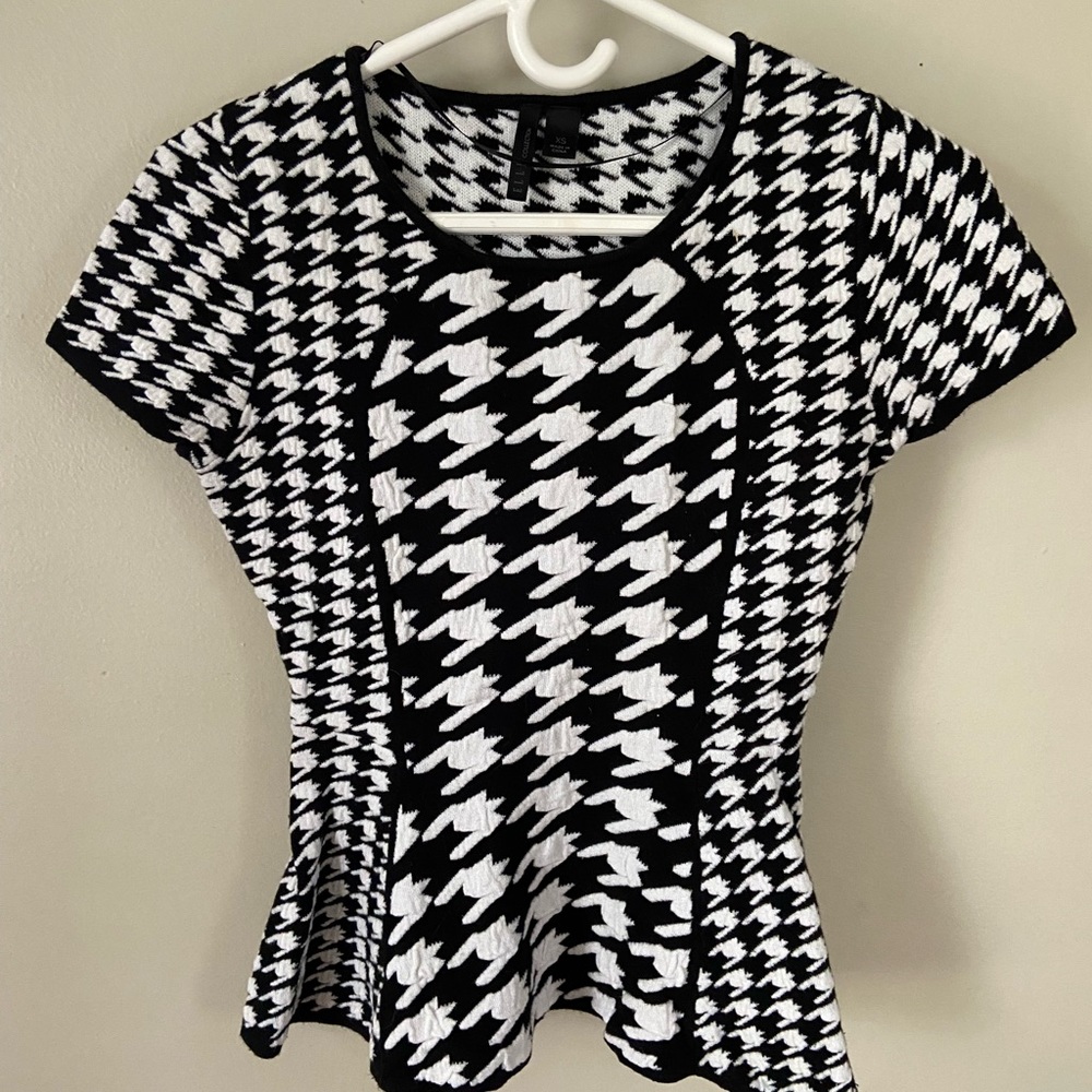 Houndstooth black and white Fitted top